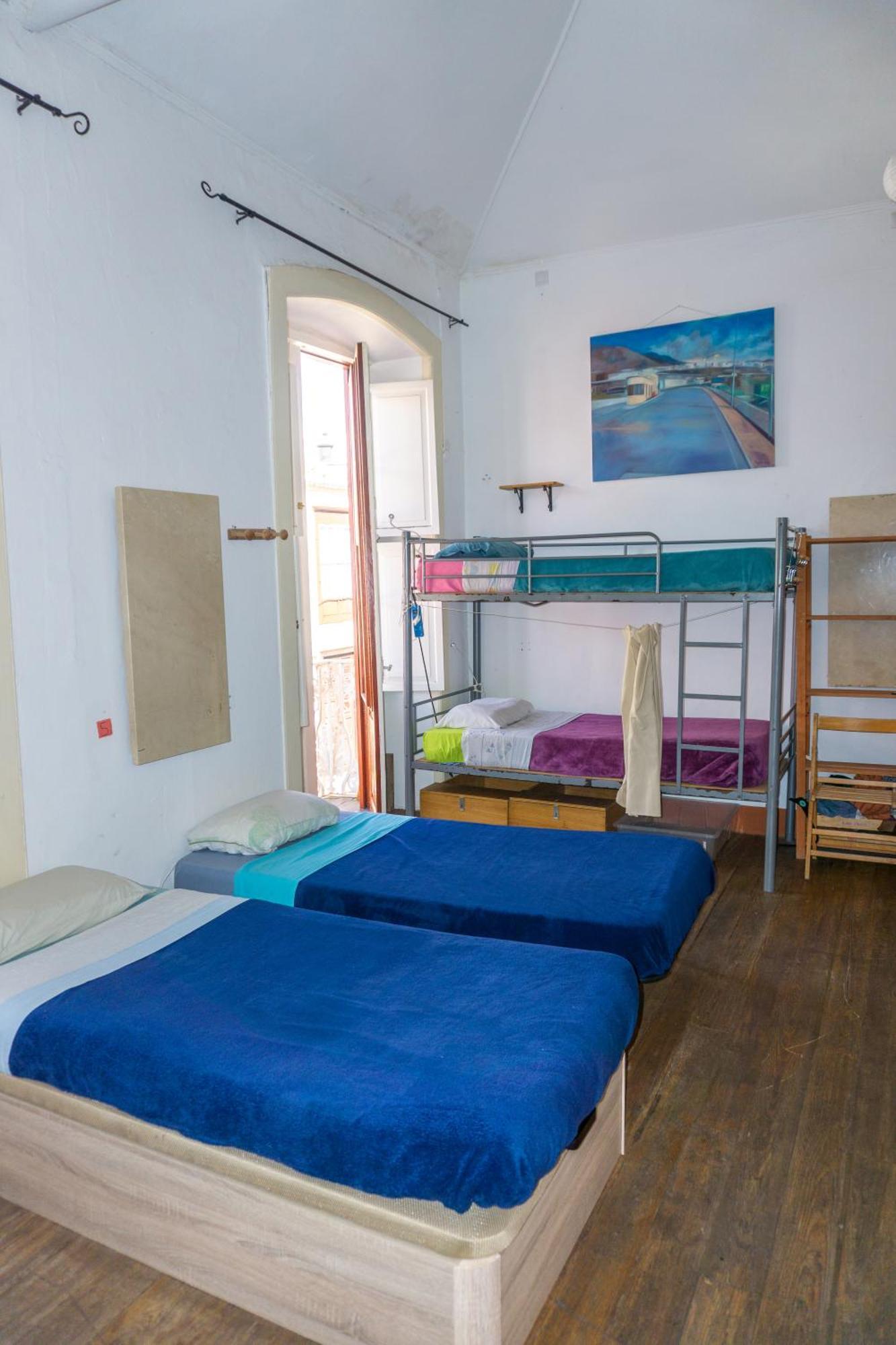 La Casa Encantada Hostel El Paso